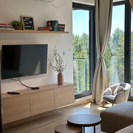 Dorin Kutak, Hills *