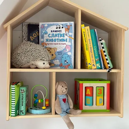 Dorin Kutak, Hills Lägenhet Divčibare