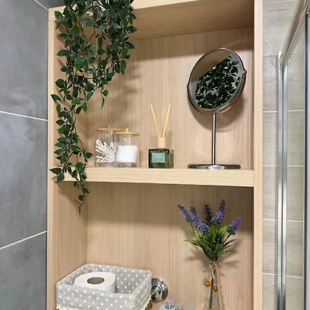 Dorin Kutak, Hills Divčibare