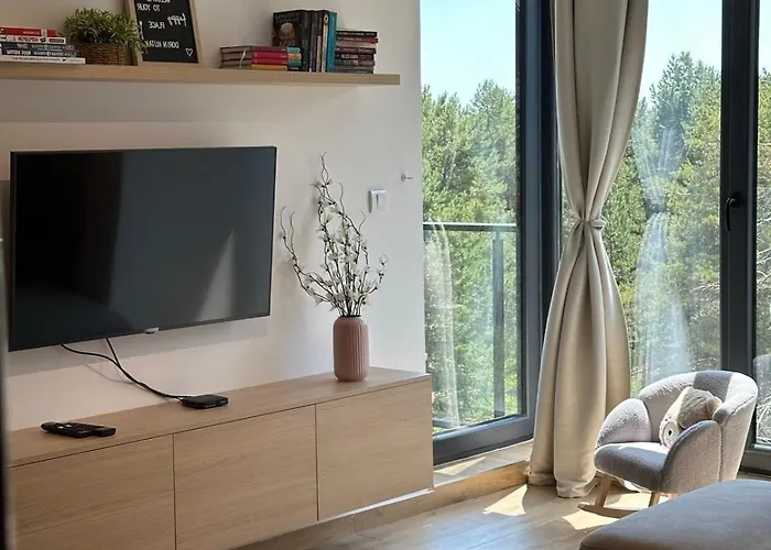 Dorin Kutak, Hills *